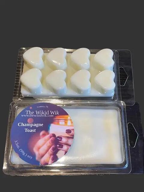 Champagne Toast - Wax Melts (NEW)...Bright, bubbly, and full of sparkle — like popping champagne to celebrate life’s little moments.