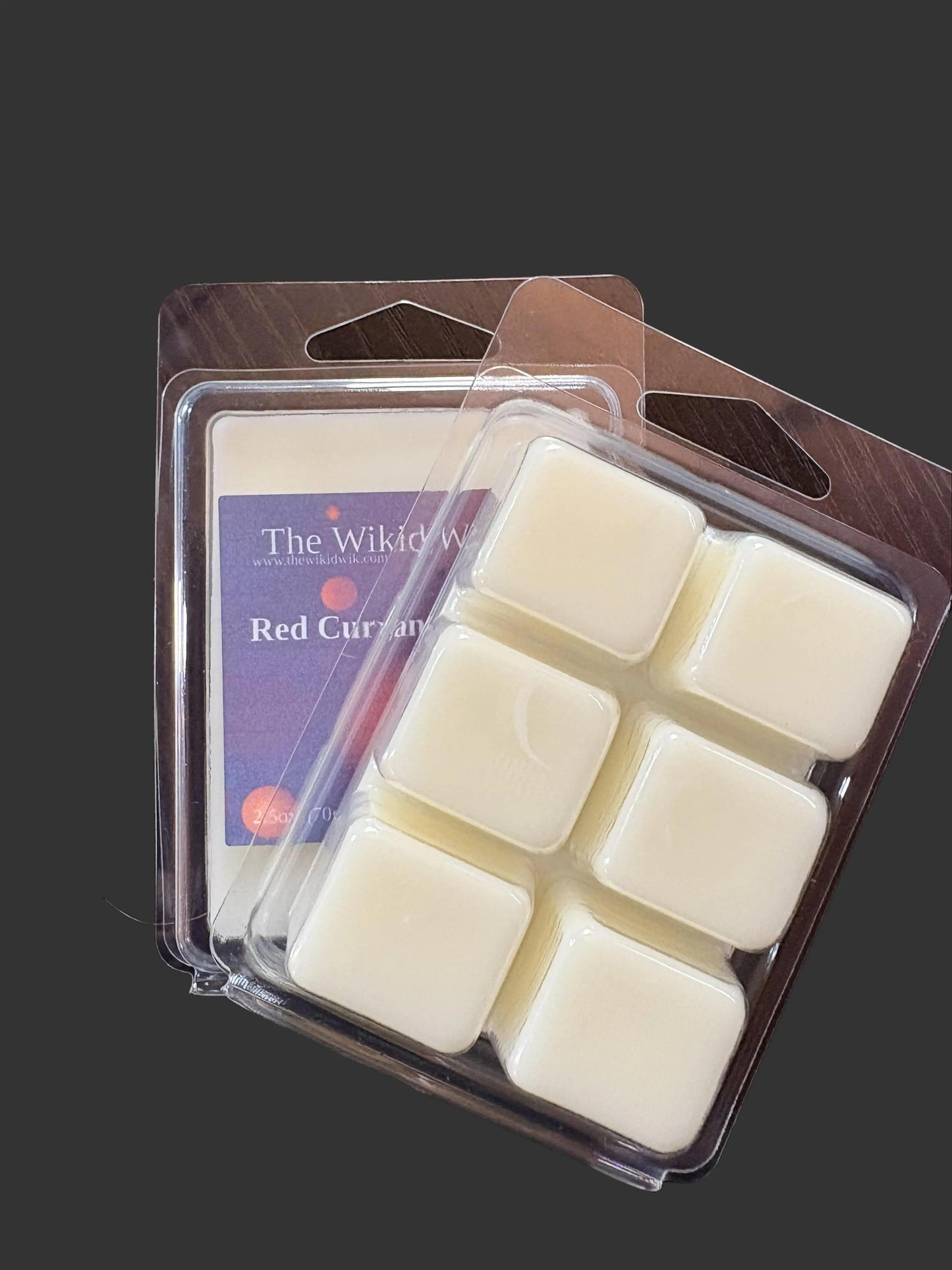Red Currant - Soy Wax Melts (NEW)...Rich, bright, and effortlessly elegant — like ripe red berries wrapped in soft warmth.