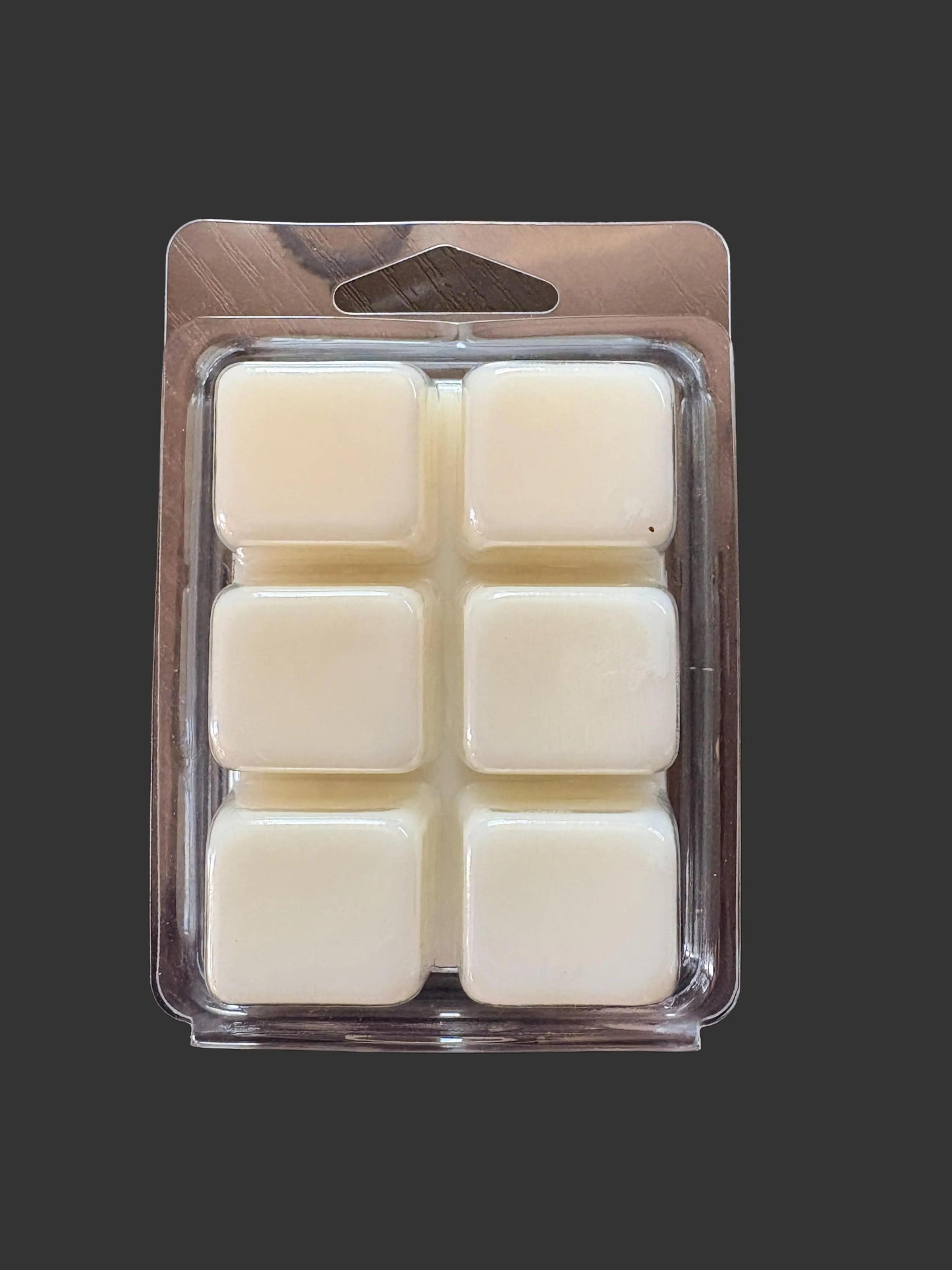 Baccarat - Wax Melts...Rich, elegant, and undeniably luxurious — like stepping into a high-end space with warmth and depth.