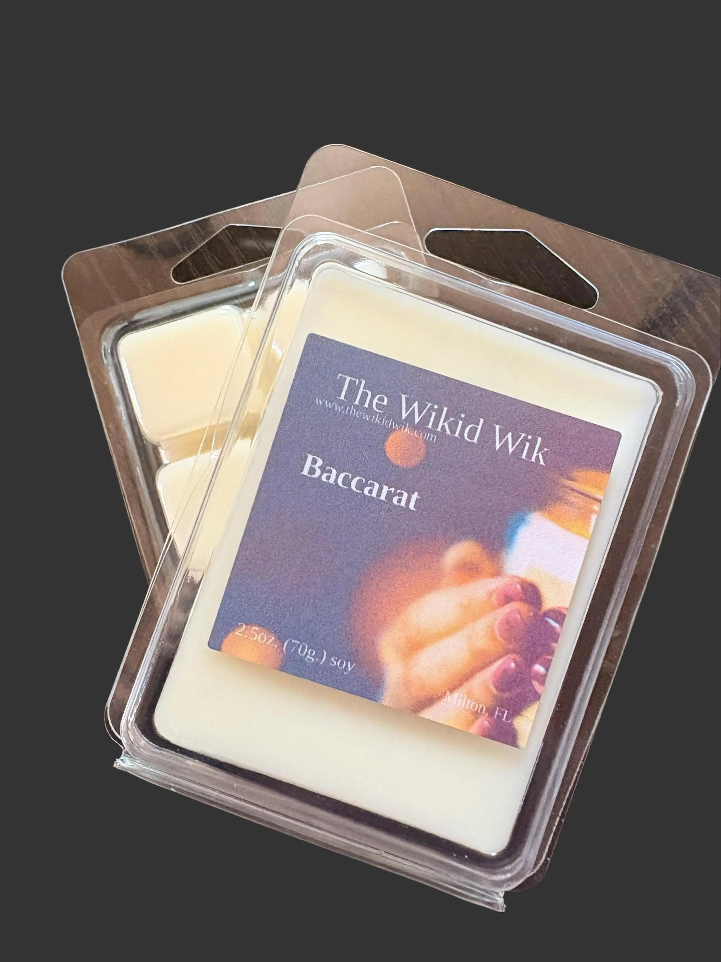 Baccarat - Wax Melts...Rich, elegant, and undeniably luxurious — like stepping into a high-end space with warmth and depth.