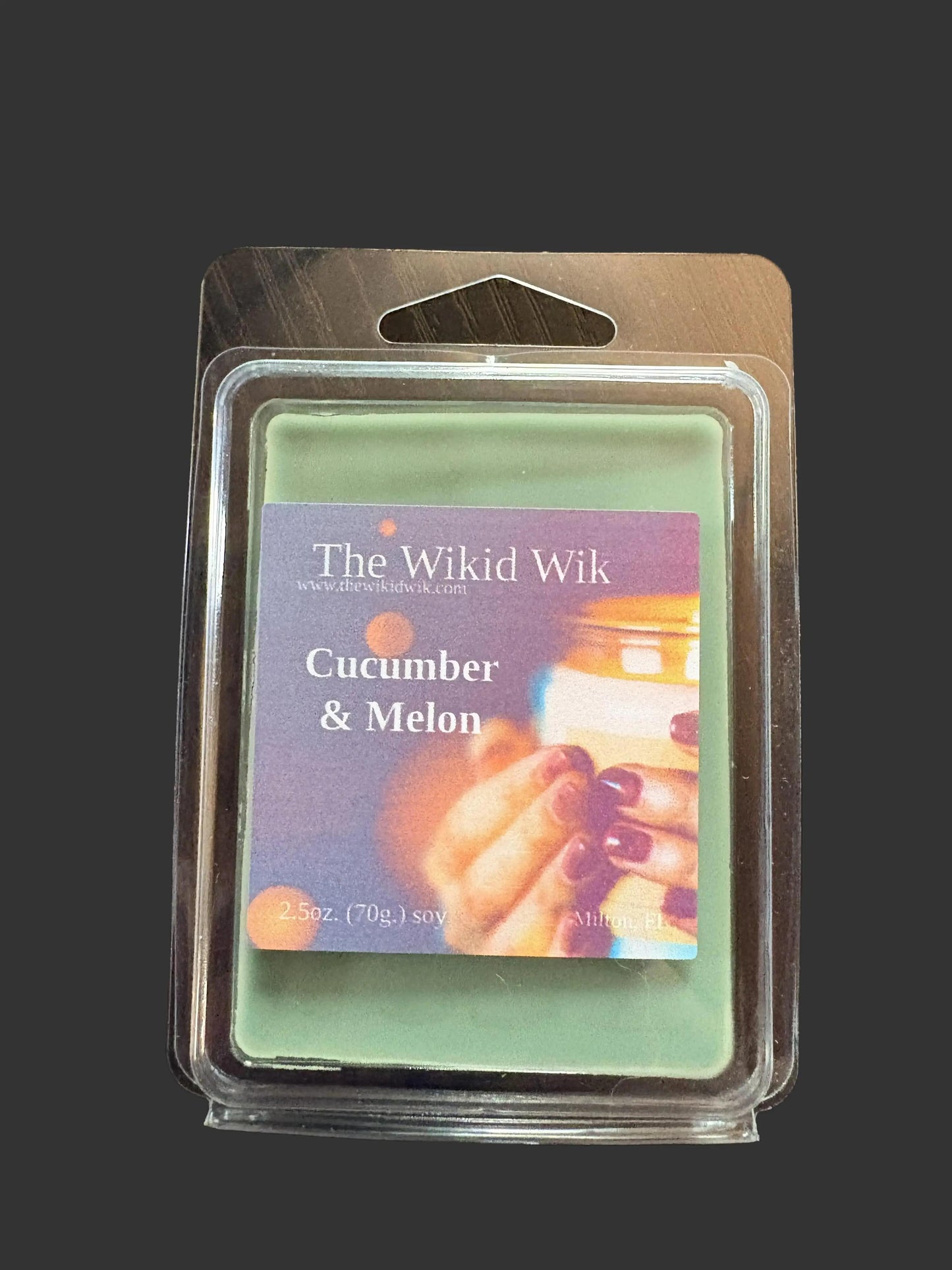 Cucumber & Melon - Soy Wax Melts (NEW)...Fresh, crisp, and effortlessly clean — like cool cucumber and ripe melon on a sunny day.