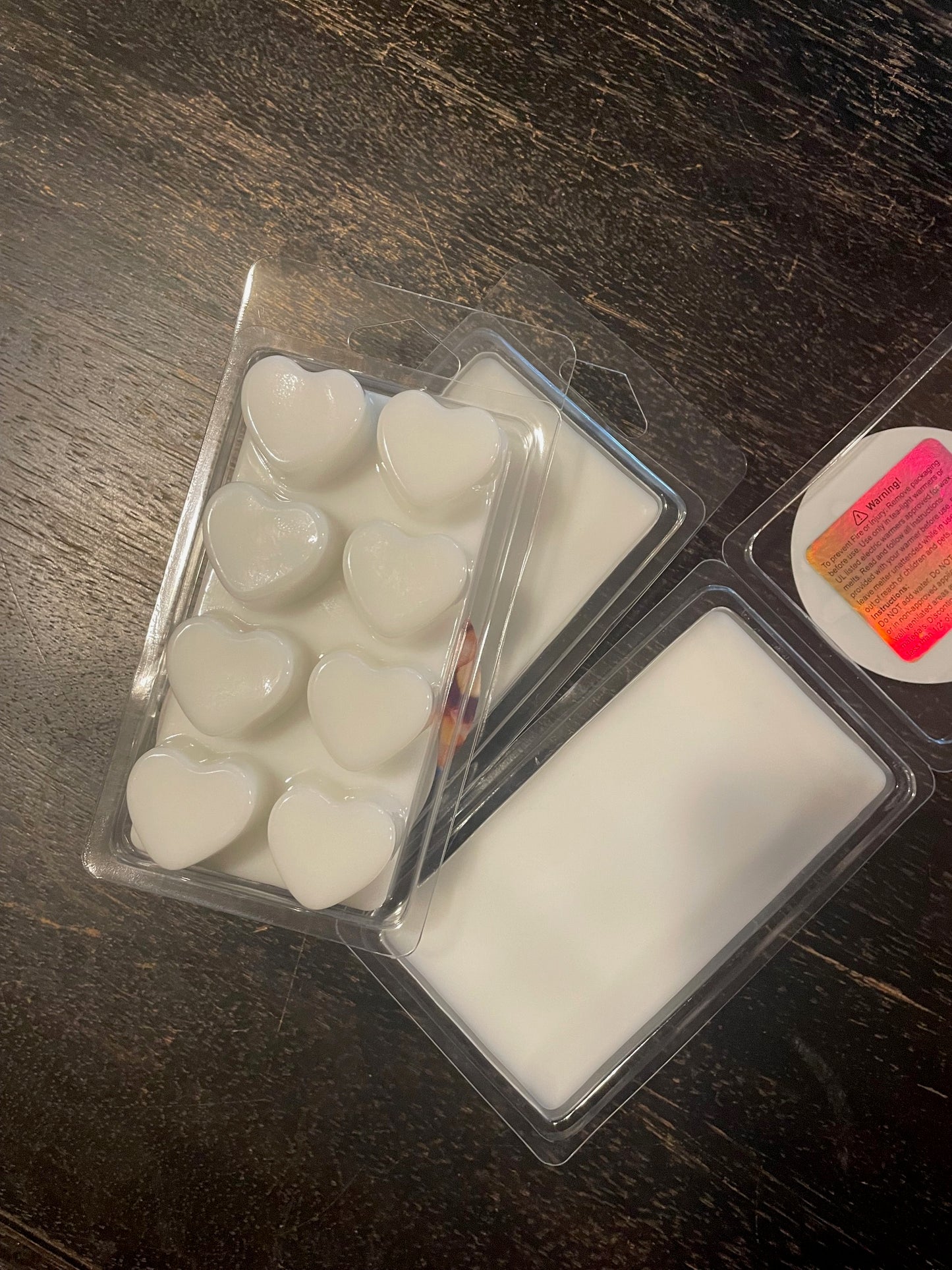 Dark Amber Rosewood - Soy Wax Melts (NEW)