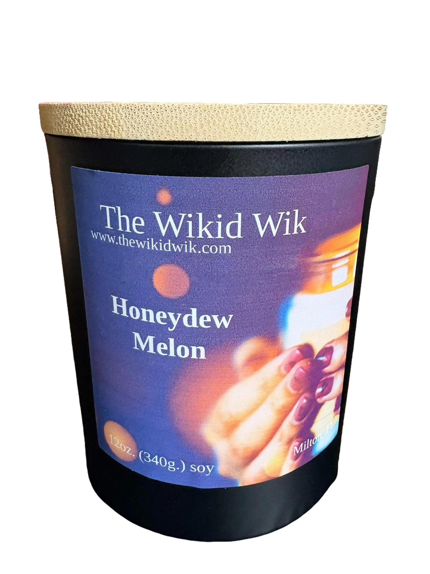 Honeydew Melon - Scented Soy Candle...Fresh, juicy, and lightly sweet — like biting into a perfectly ripe honeydew.