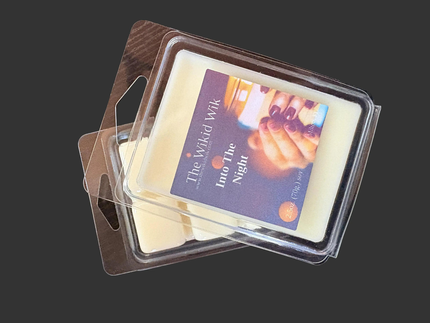 Into The Night - Wax Melts (NEW)...Dark, luxurious, and irresistibly captivating — like stepping into the night wrapped in warmth and mystery.