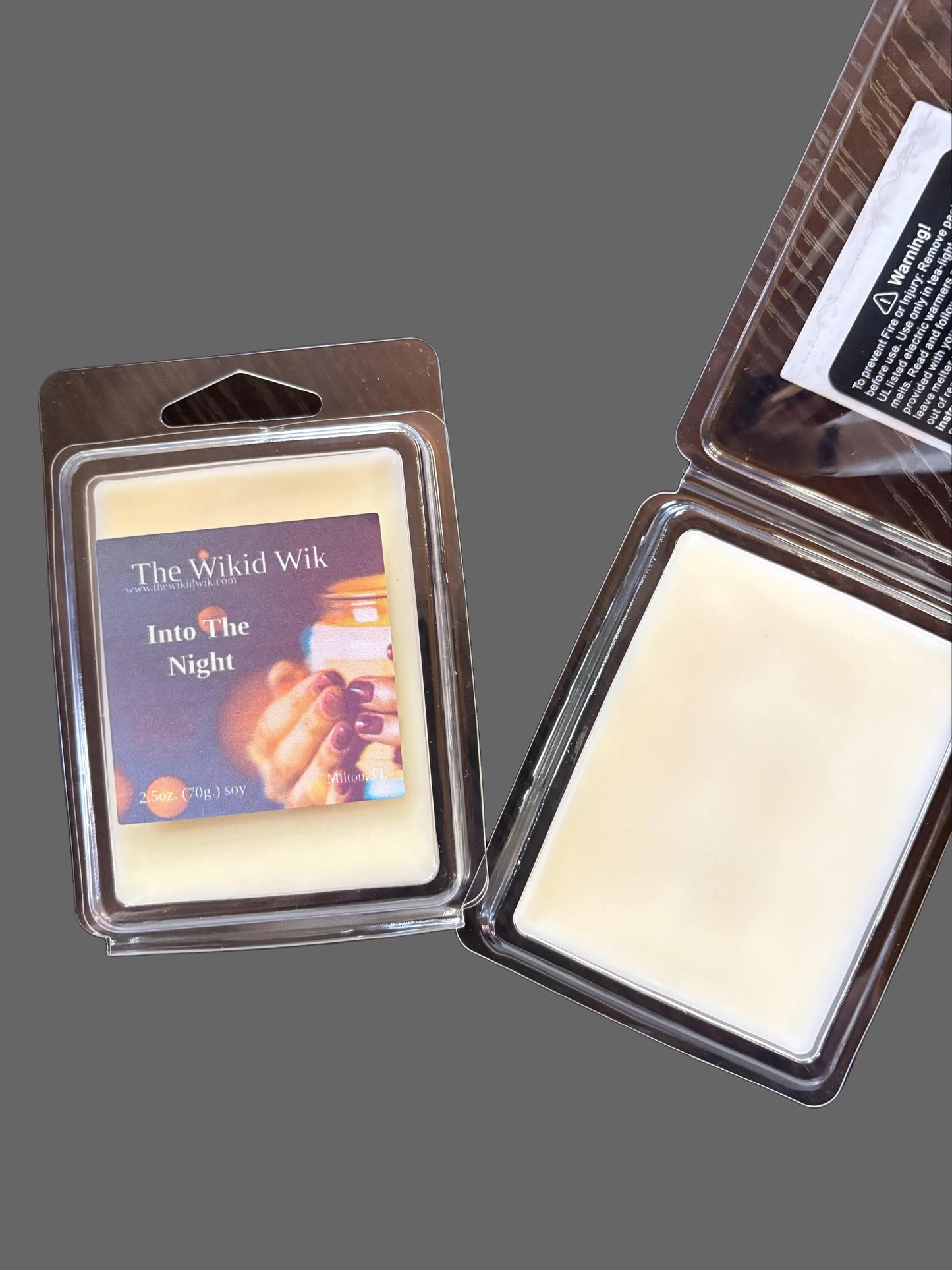 Into The Night - Wax Melts (NEW)...Dark, luxurious, and irresistibly captivating — like stepping into the night wrapped in warmth and mystery.