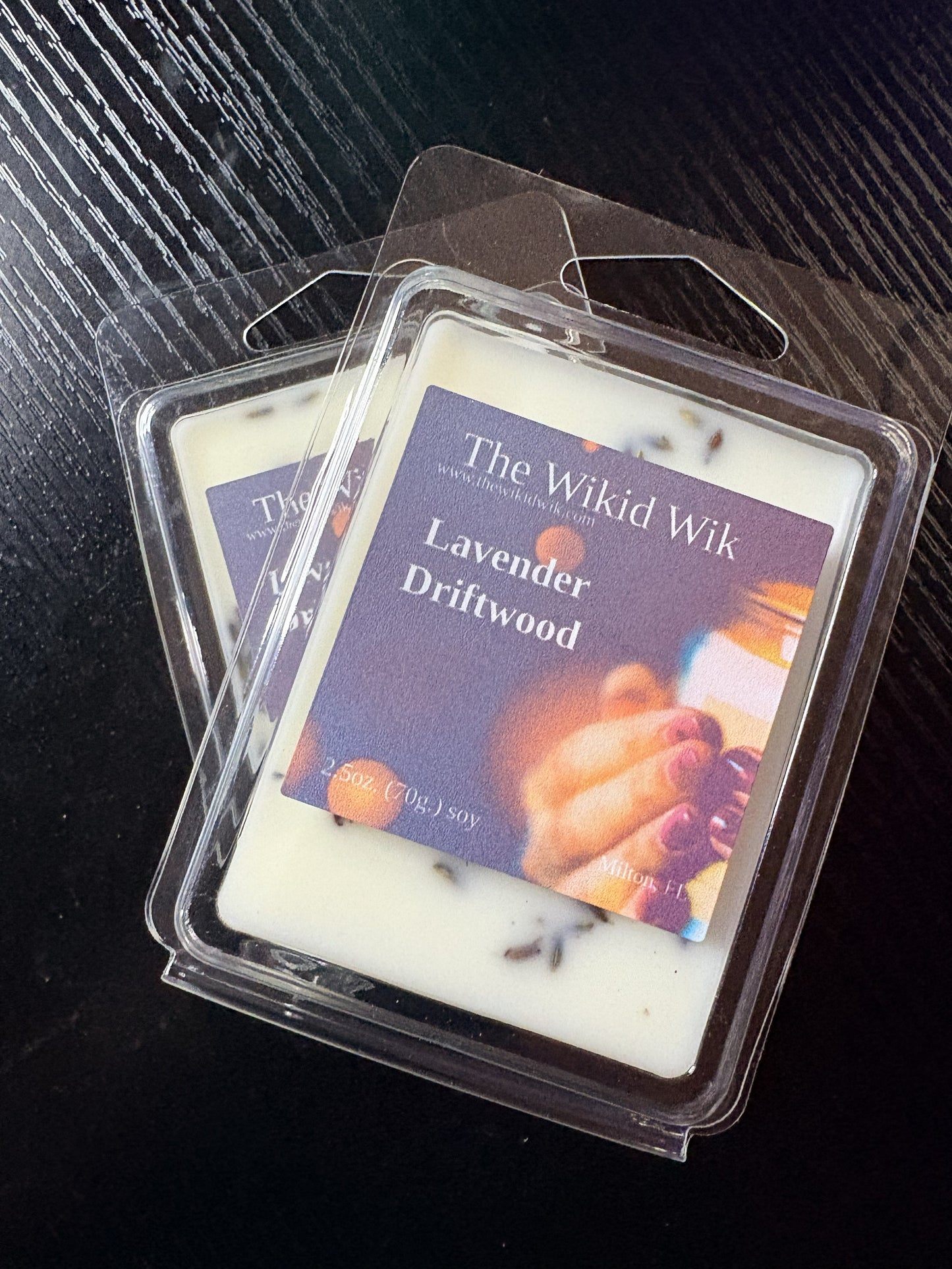 Lavender Driftwood - Wax Melts...Calming, airy, and grounding — like lavender carried on a soft ocean breeze.