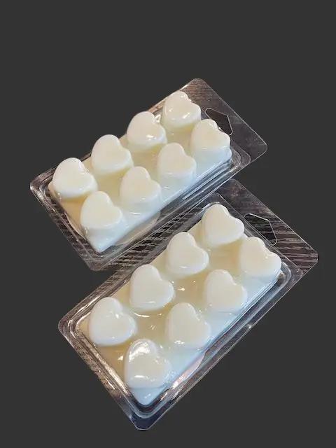 Midnight Peony - Wax Melts (NEW)...Romantic, soft, and beautifully moody — like peony petals blooming under a midnight sky.