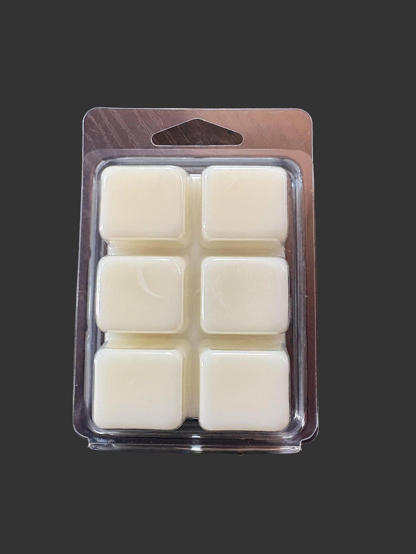 Red Currant - Soy Wax Melts (NEW)...Rich, bright, and effortlessly elegant — like ripe red berries wrapped in soft warmth.